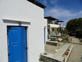 Sifnos, Fassoulou Studios in Faros