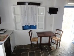 Sifnos, Fassoulou Studios in Faros