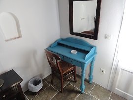 Sifnos, Fassoulou Studios in Faros