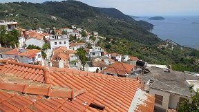 Skopelos, Glossa