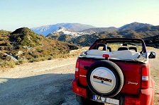 Martina's Cars, Skyros