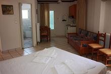 Kastro Studios & Apartments, Spetses