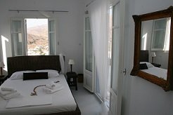 Pino di Loto Luxury Apartments, Kini Beach