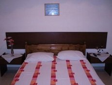 Agnes Rooms, Kini Beach, Syros