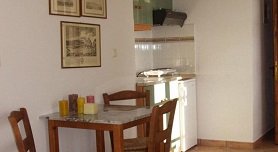 Ligaries Rooms & Studios, Kini Beach, Syros