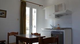 Villa Katerina Studios & Apartments, Azolimnos Beach, Syros