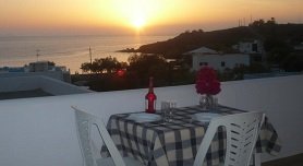 Meltemi Apartments - Agathopes, Posidhon�a, Syros